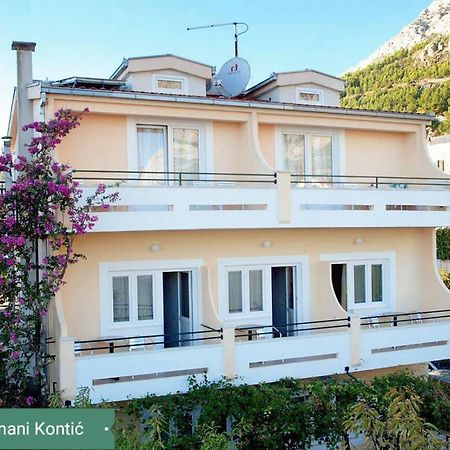 Apartmani Kontic Baska Voda Luaran gambar