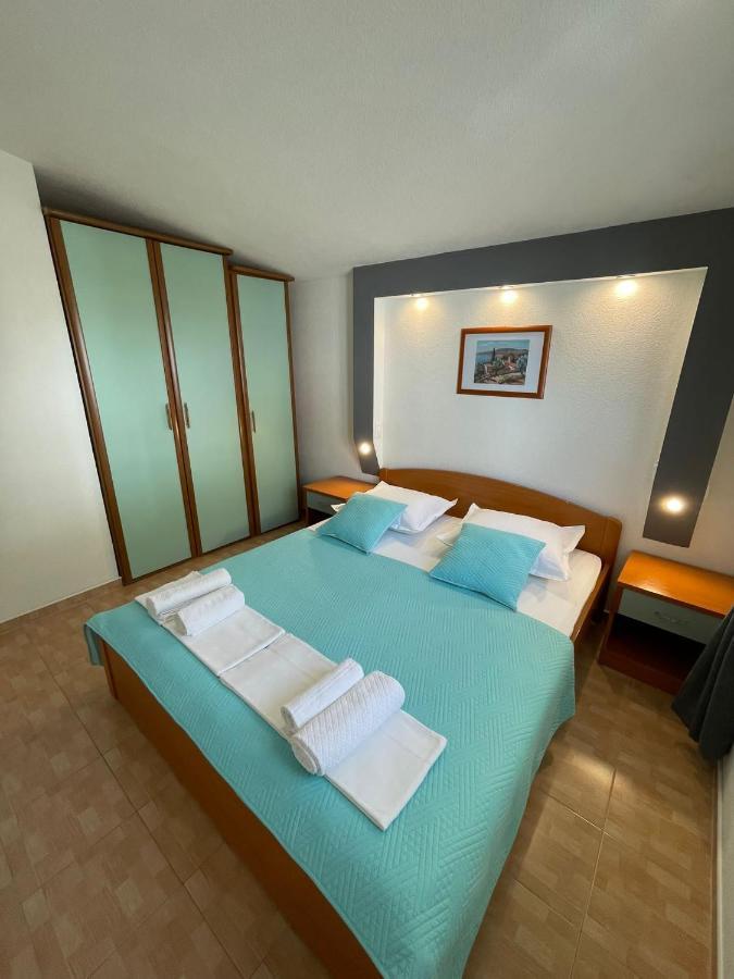 Apartmani Kontic Baska Voda Luaran gambar