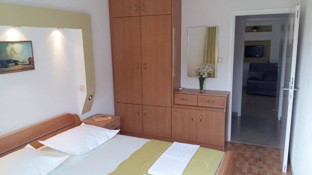 Apartmani Kontic Baska Voda Luaran gambar